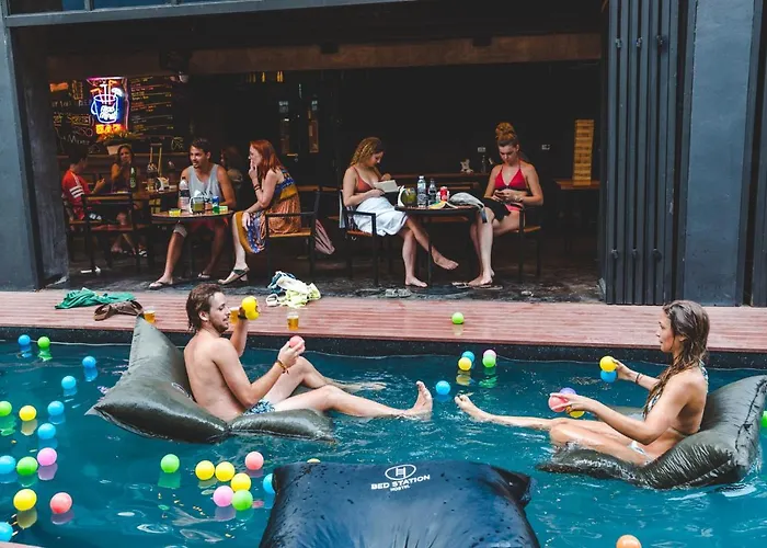 Bed Station KhaosanHostel